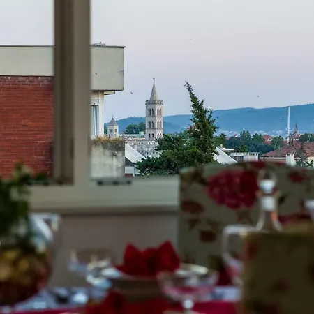 Panorama Karmen Apartamento