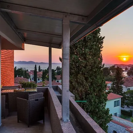 Panorama Karmen Apartamento *
